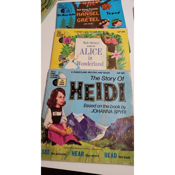 Vintage Children's Books with Disneyland 45 RPM Records 17 in total - Picture 5 of 8